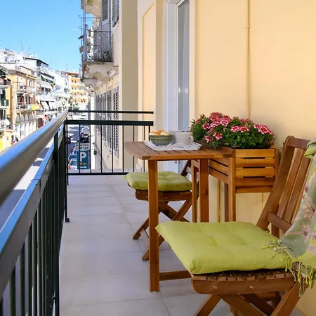 Athinas Corfu Town Daire *