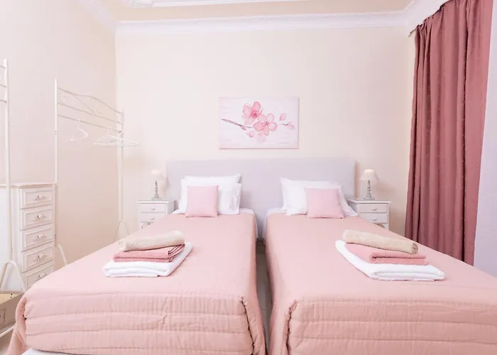 公寓 Athinas Corfu Town *